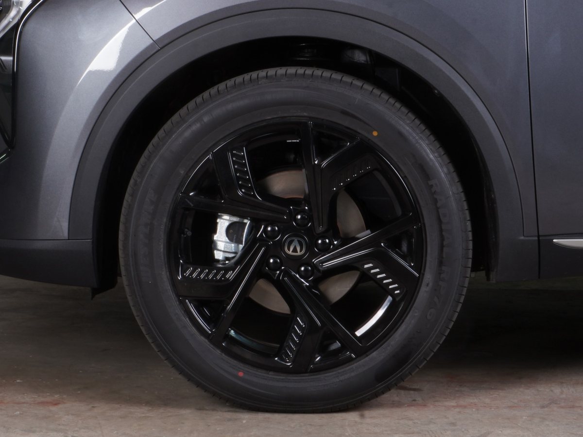 Jantes alliage Premium 225/55 R19